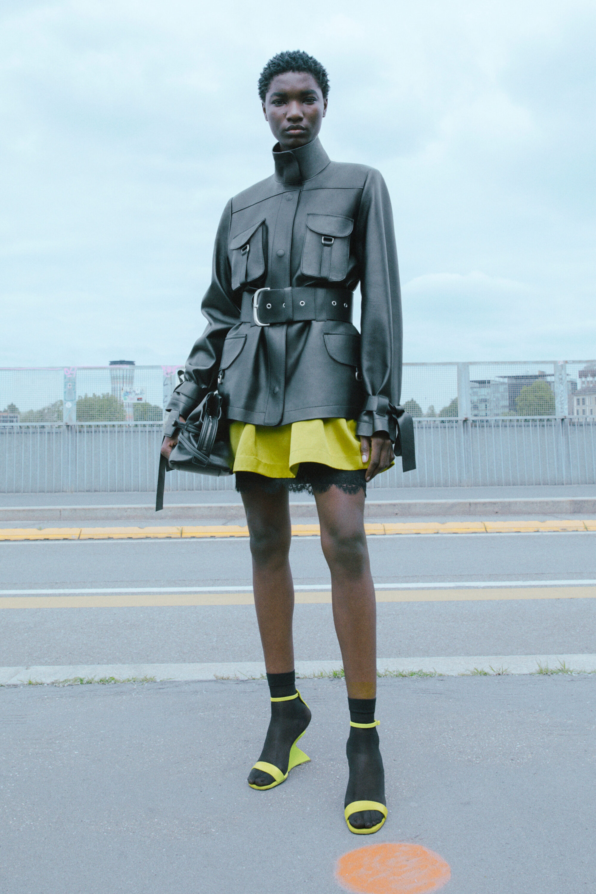 21_SHOT_08_OFFWHITE_VOGUERW_SS24_055_4R