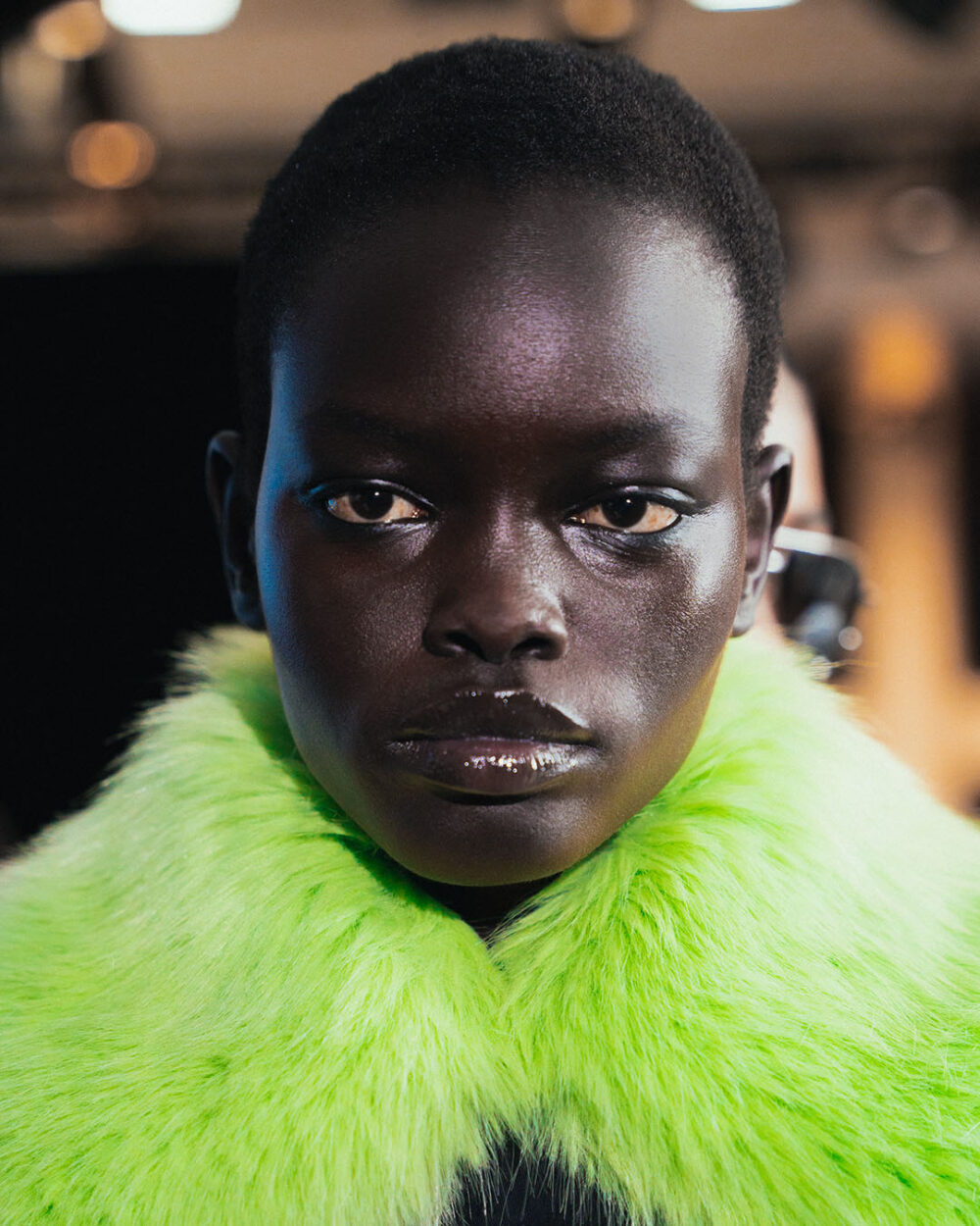 ZJ_OFFWHITE_BACKSTAGE_DSC06751