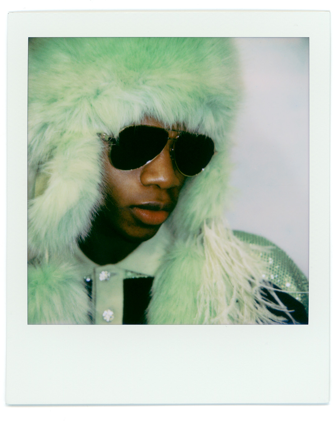 ZJ_OFFWHITE_BACKSTAGE_POLA_15