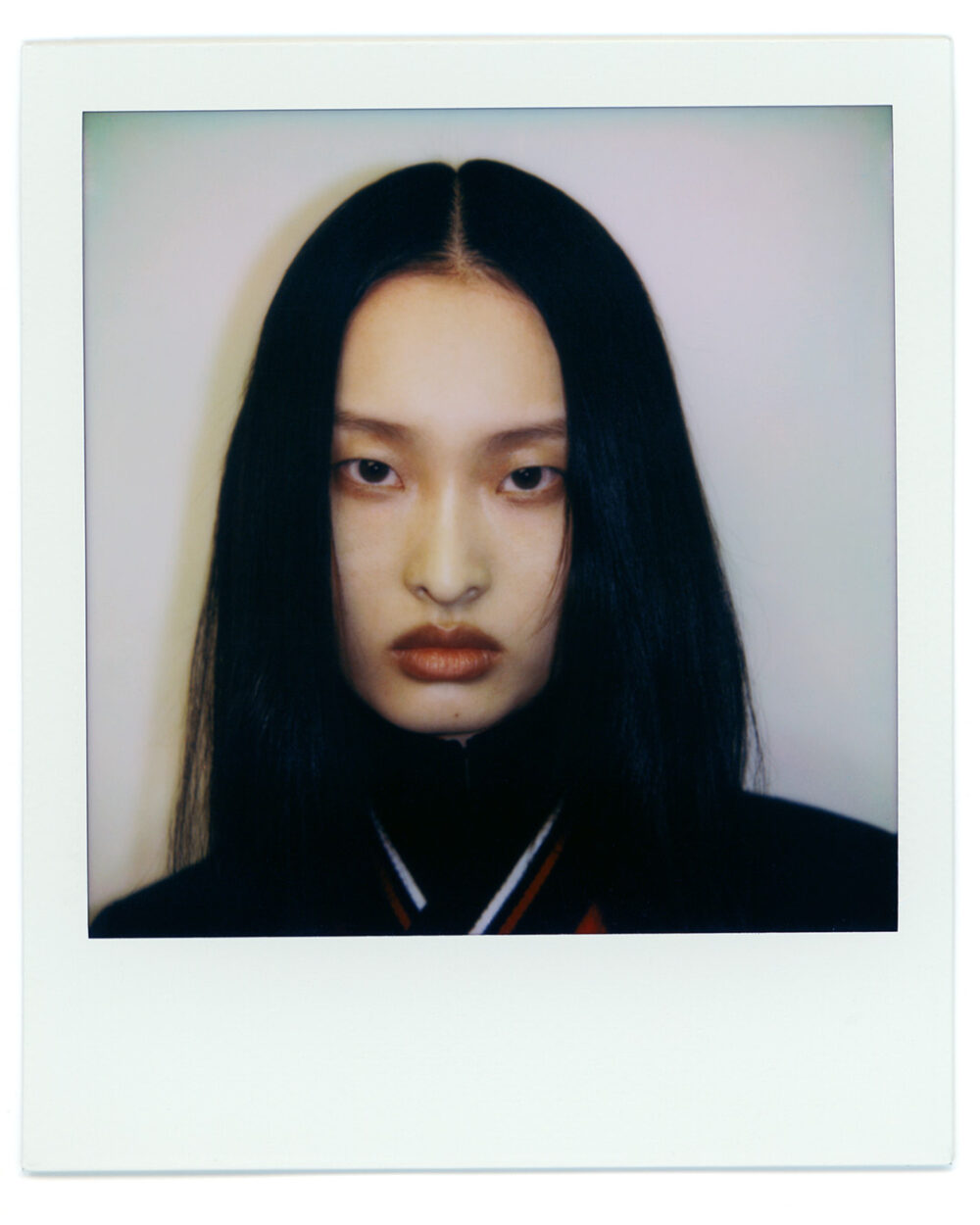 ZJ_OFFWHITE_BACKSTAGE_POLA_3