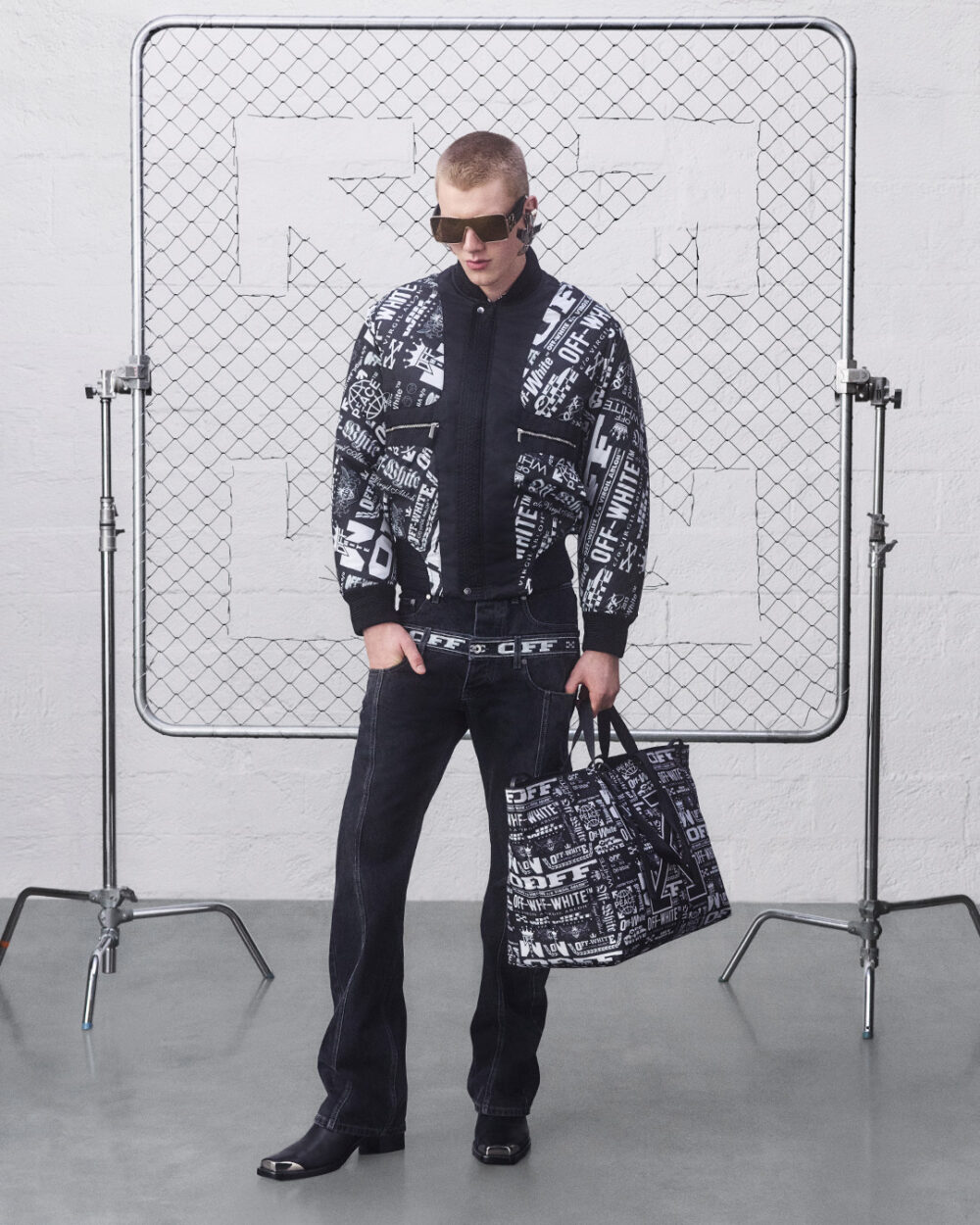 LOOK_09_OFF WHITE GLOBAL CITIZEN_08_467