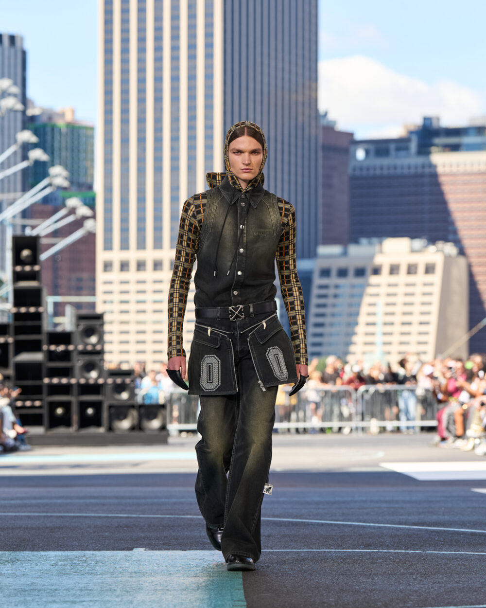 Off White SS25 look 024