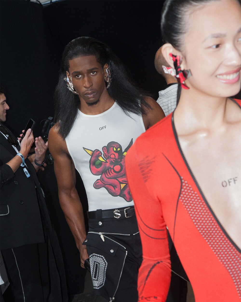 QB_OffWhiteSS25_FinalSelection-25_R1