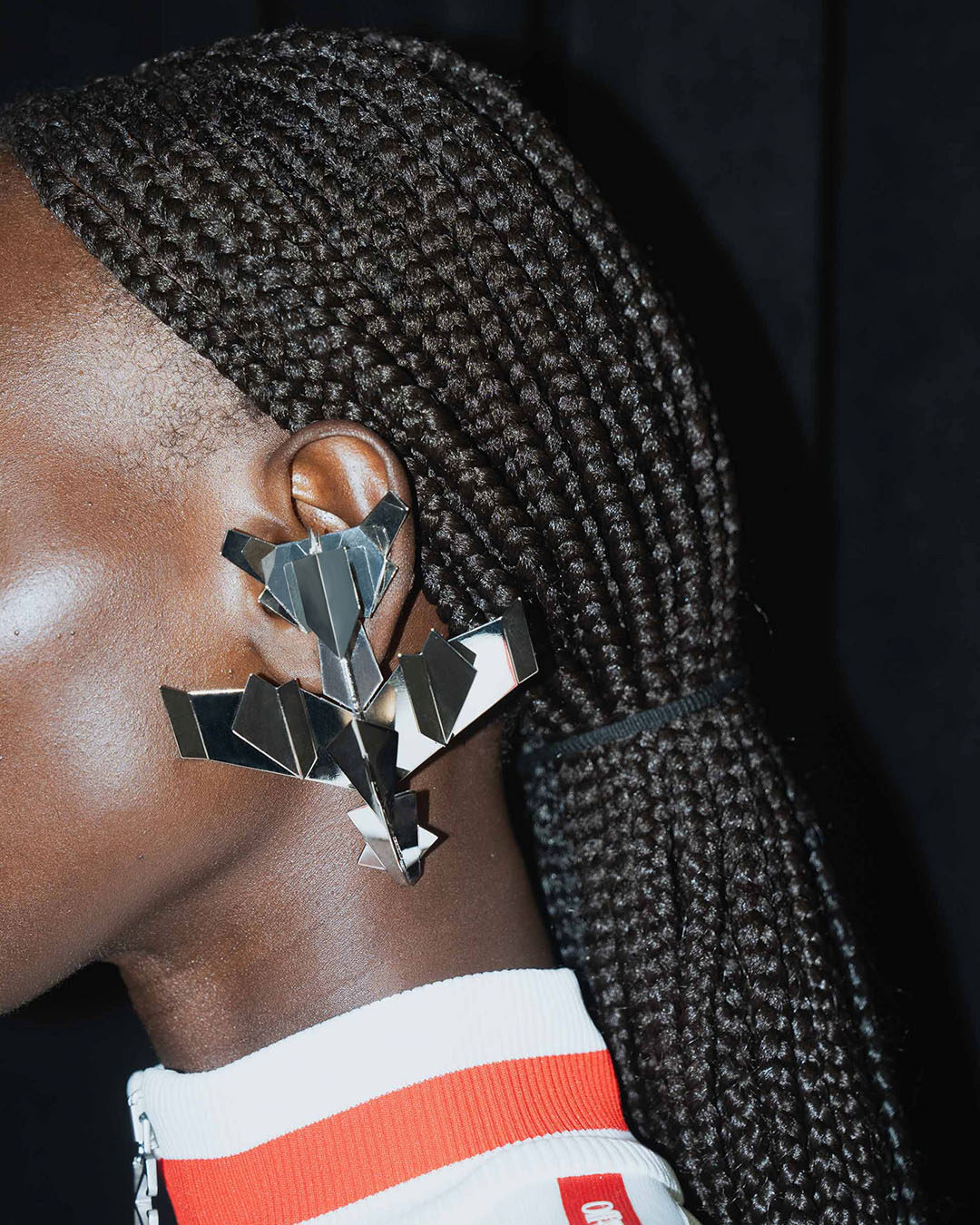 ZJ_NY_OW_FITTINGS_DSC03949_R2_SOCIAL_PORTRAIT_1080X1350