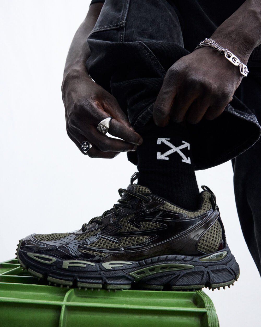 2025_06_25_OffWhite_08_059