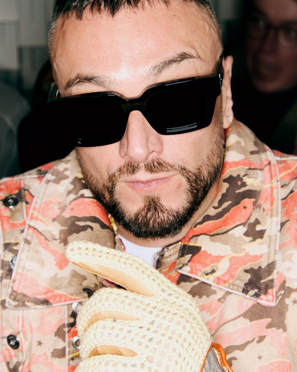 OFFWHITE_FROW_40